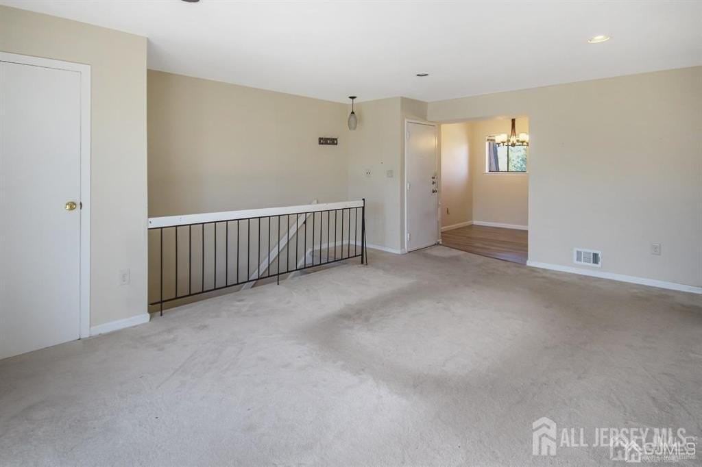 1220 North Oaks Boulevard - Photo 3 of 11