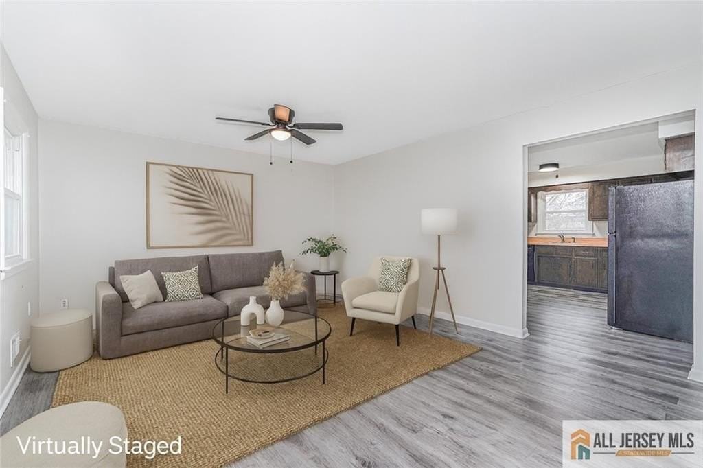 1036 Apache Street #B - Photo 2 of 26