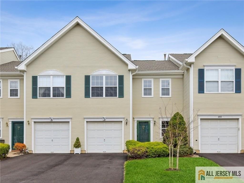 103 Berkshire Drive #103 - Photo 2 of 34