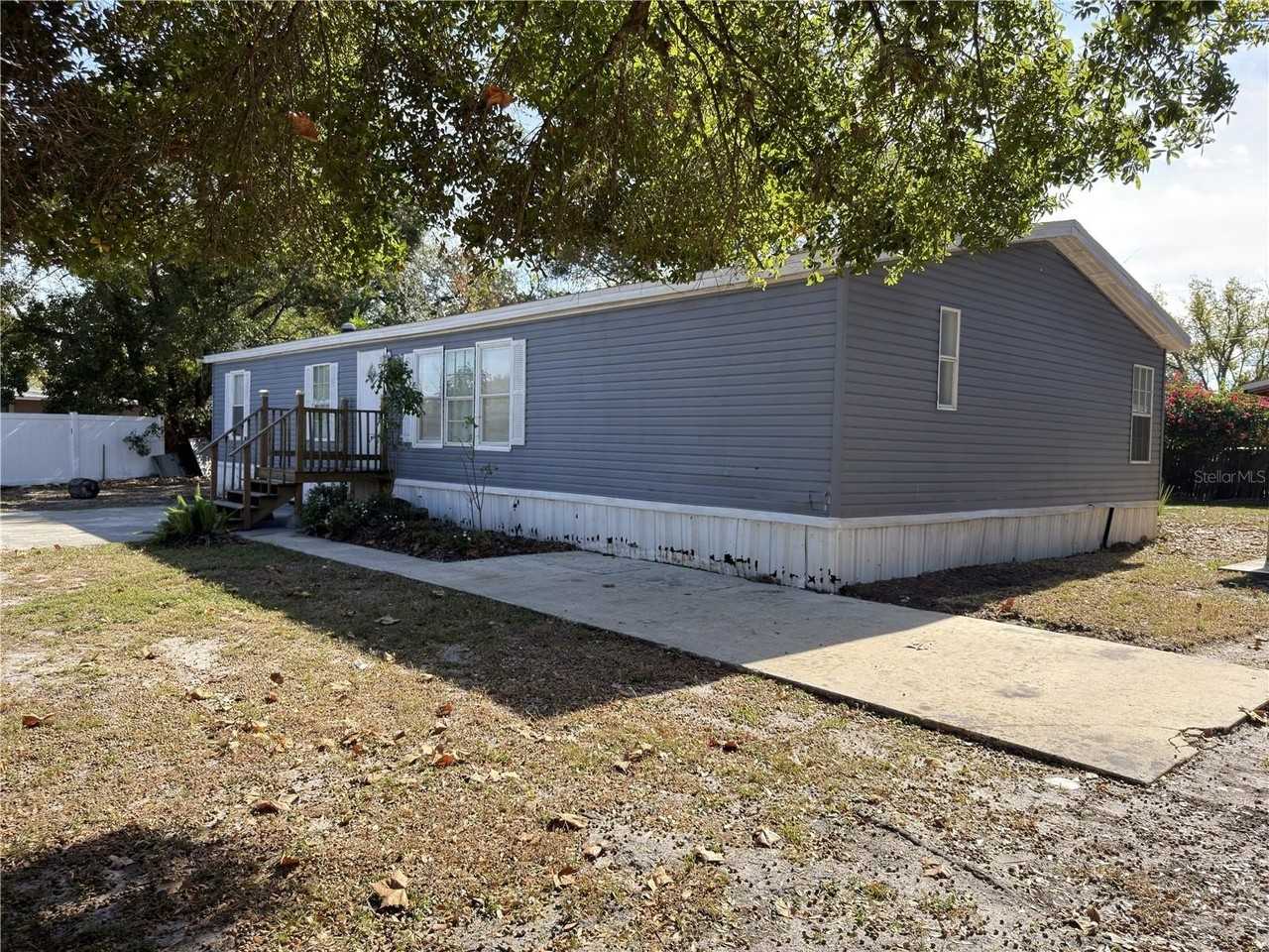 3031 Overland Road - Photo 2 of 11