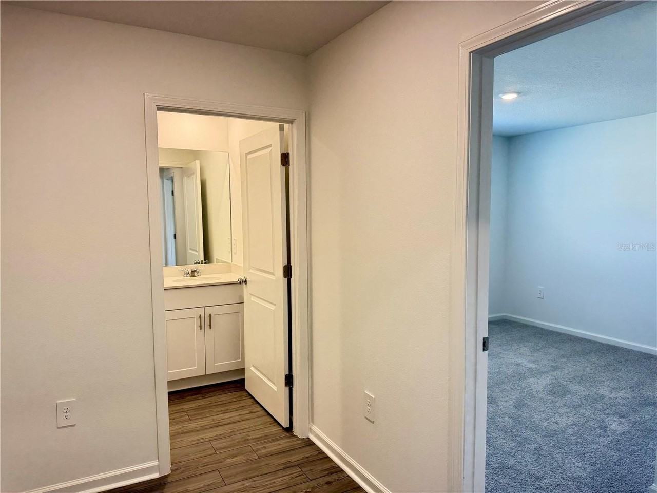 4212 82nd Avenue - Photo 4 of 36