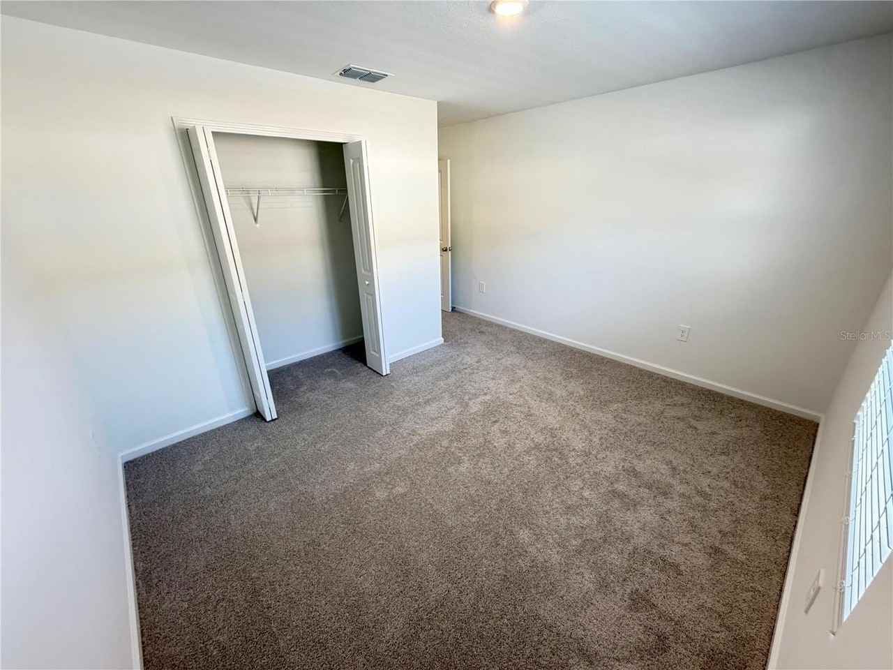 4212 82nd Avenue - Photo 7 of 36