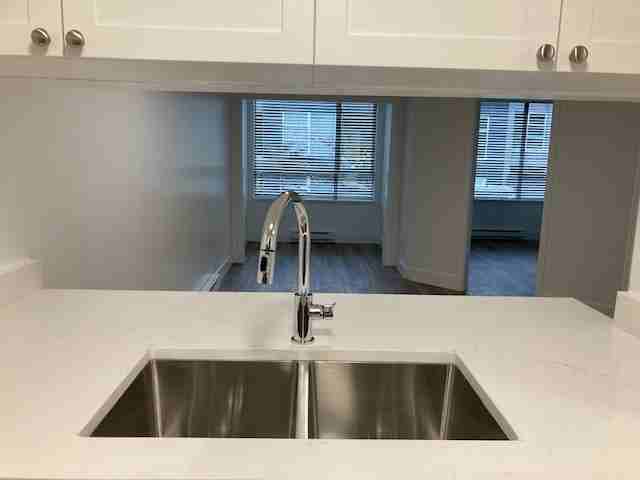 633 West 8th Avenue - Photo 2 of 12