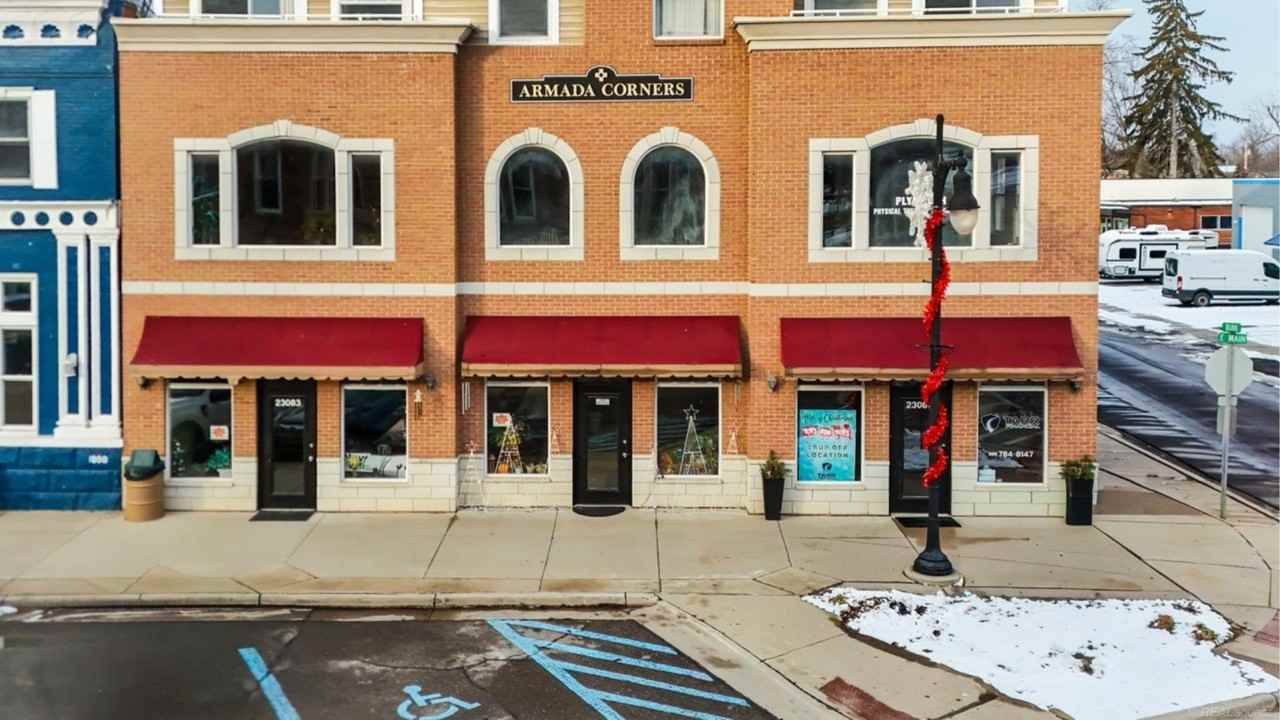 23089 East Main Street - Photo 4 of 33