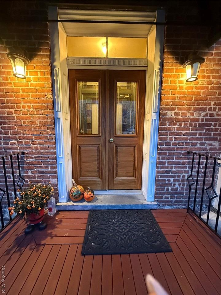 64 Anstice Street #3F - Photo 3 of 25