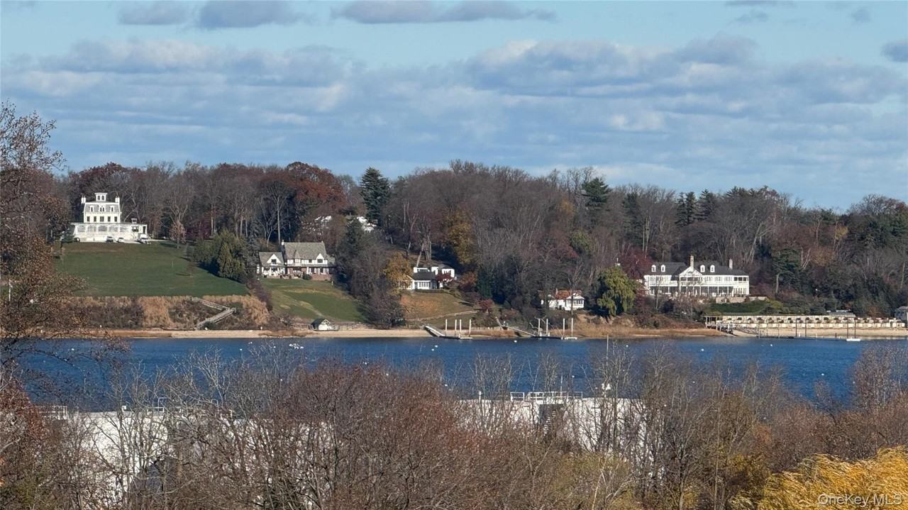 64 Anstice St Apt 3f #3F - Photo 4 of 23