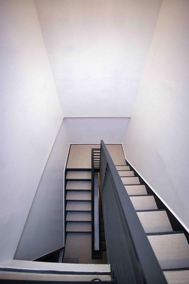 1512 Nostrand Ave - Photo 2 of 17