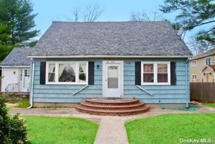 117 Blydenburgh Avenue - Photo 1 of 1