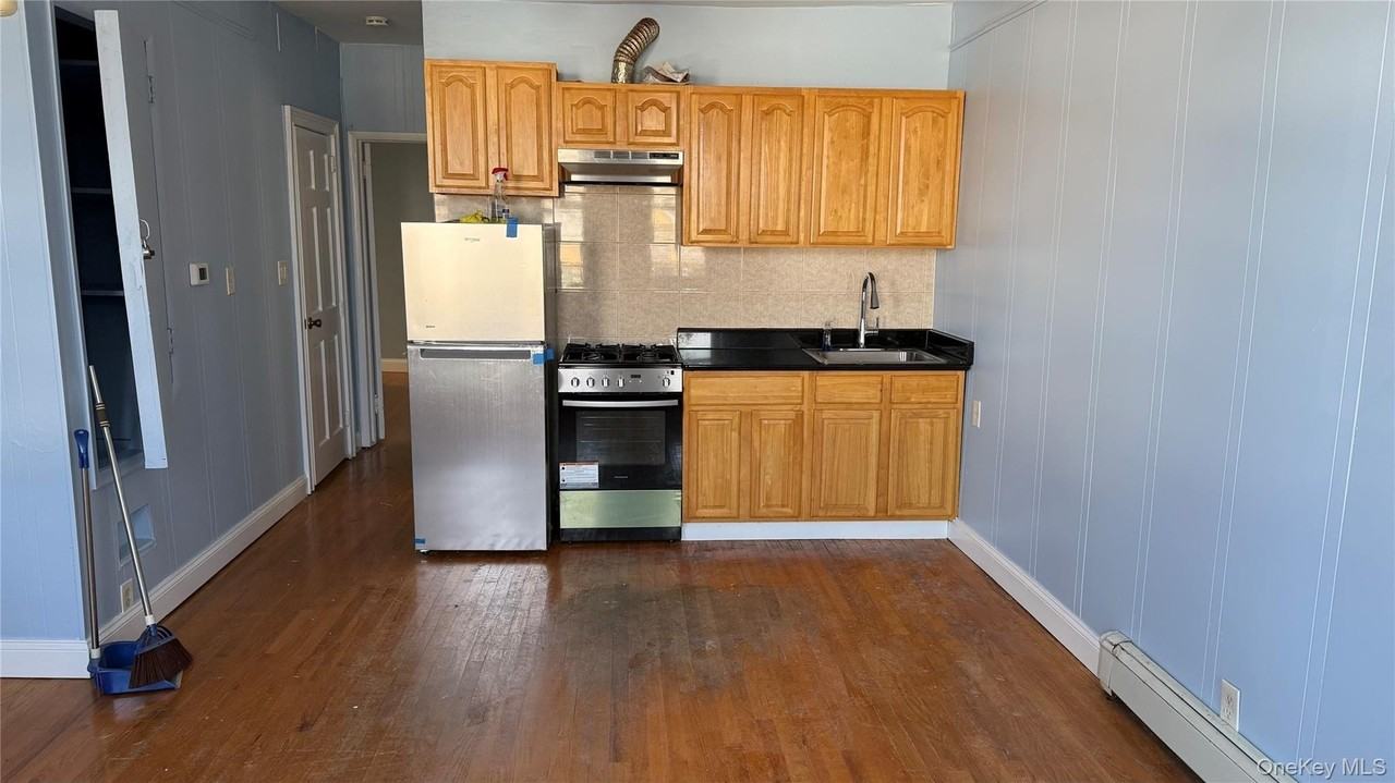 Braddock Avenue #2 - Photo 5 of 6