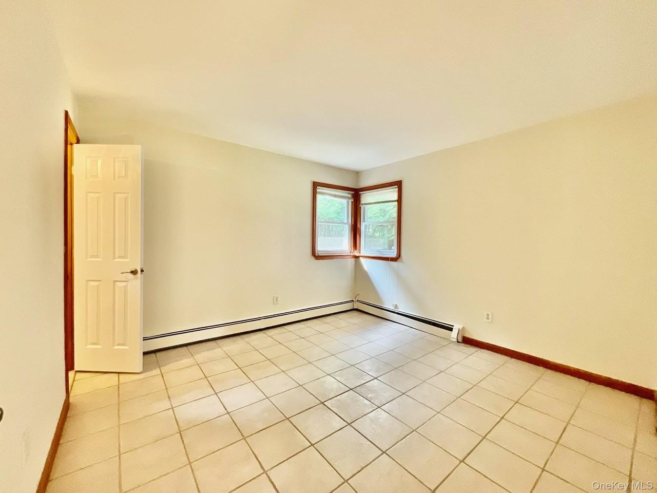 46 Forrest Avenue - Photo 6 of 16