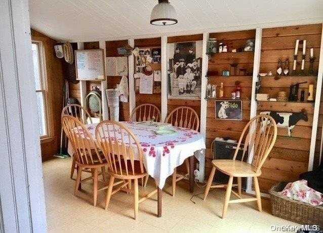 866 Evergreen Walk - Photo 3 of 10