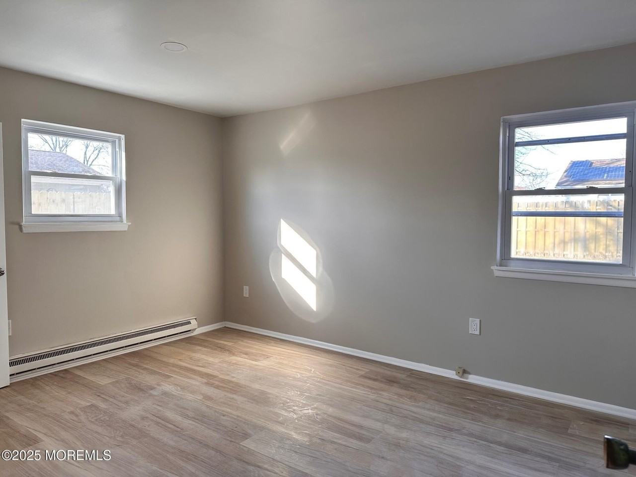 403 Seventh Street - Photo 5 of 12