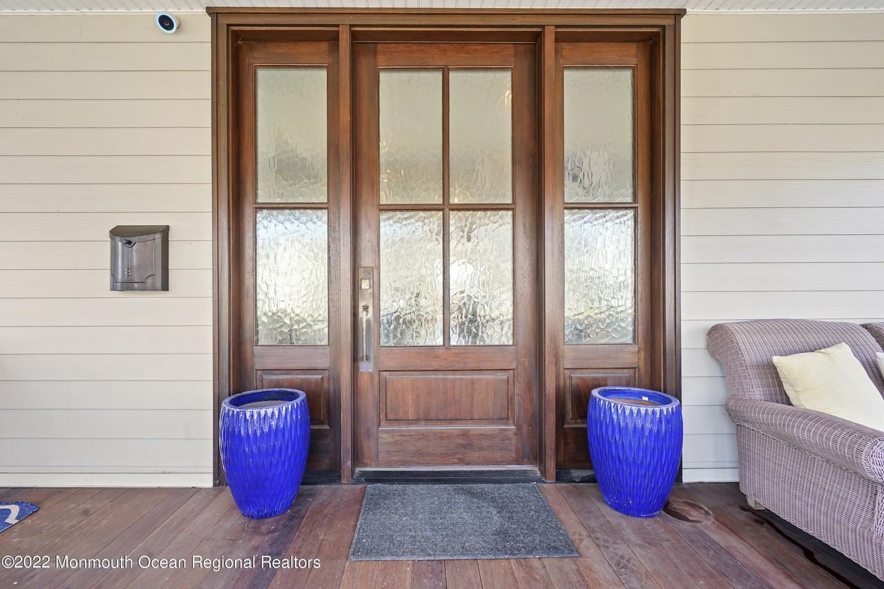 502 Sixth Avenue - Photo 2 of 31