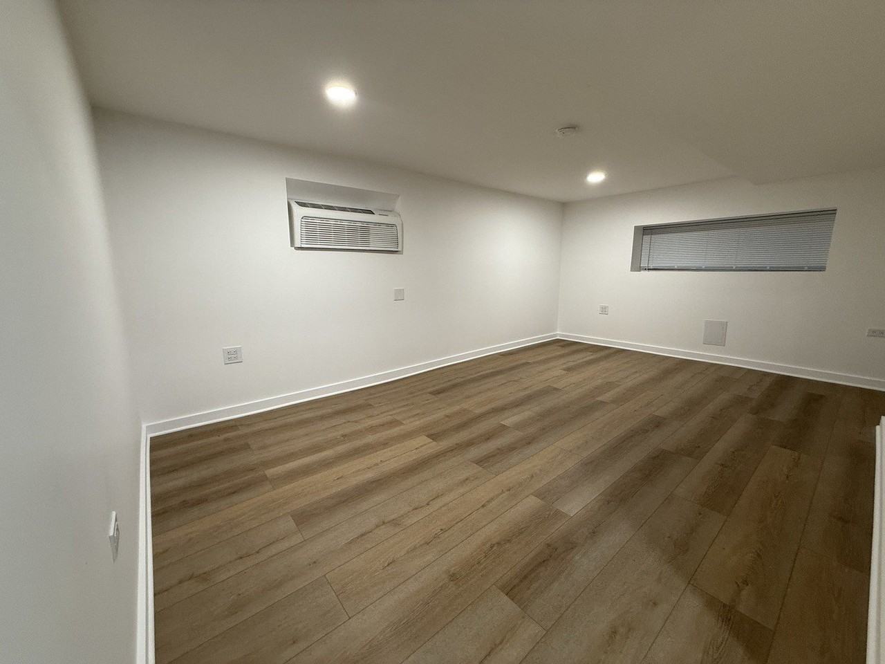 3829 North Central Park Avenue #G - Photo 4 of 9