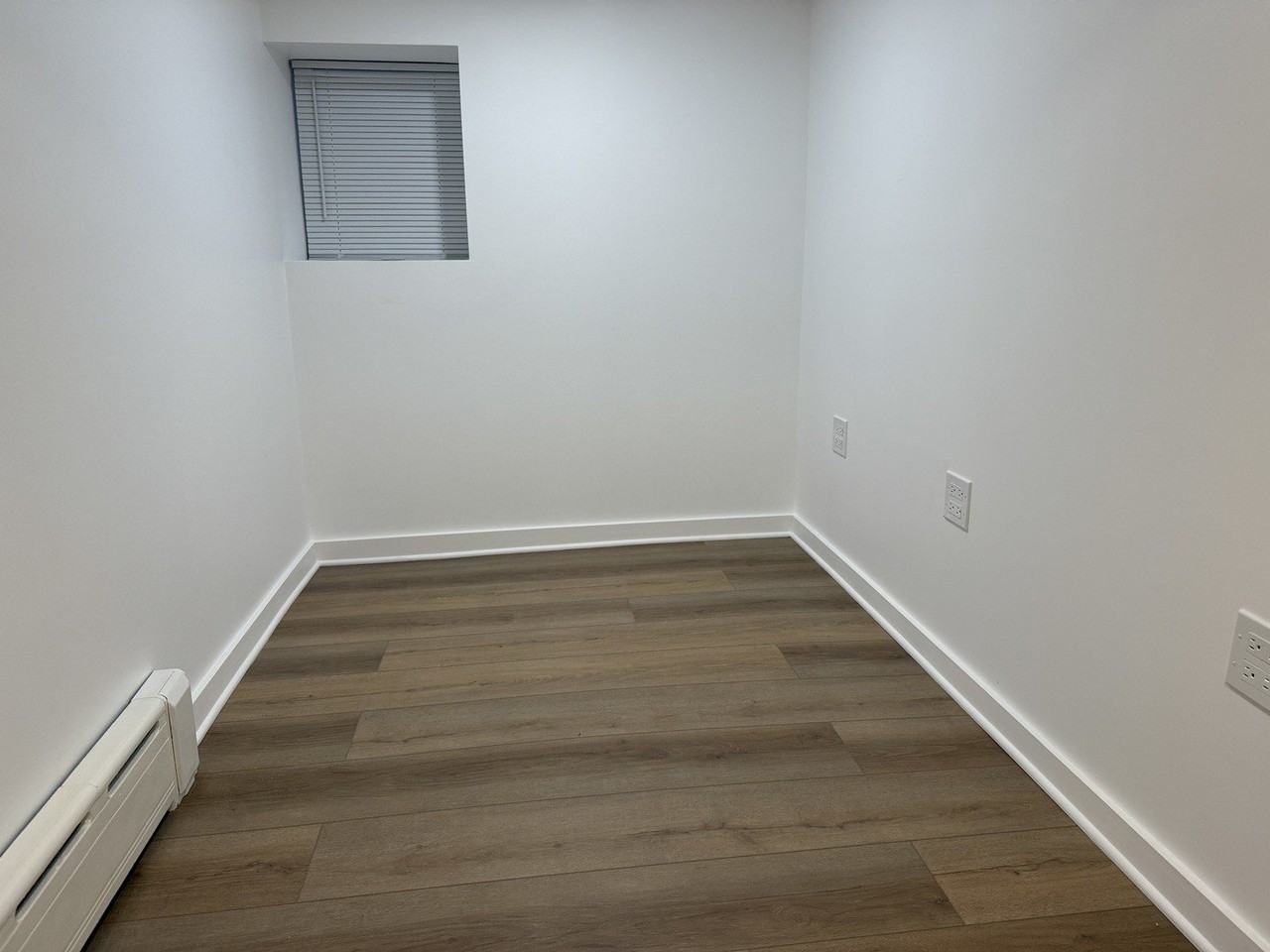 3829 North Central Park Avenue #G - Photo 5 of 9