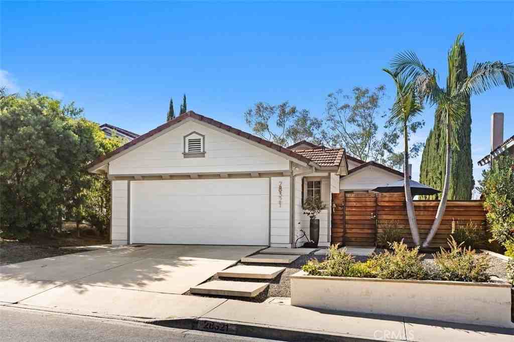 28321 Rancho De Linda - Photo 3 of 50