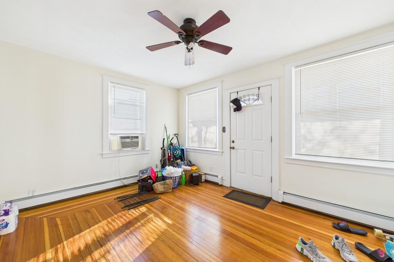 34 Alice Street #2 - Photo 4 of 23