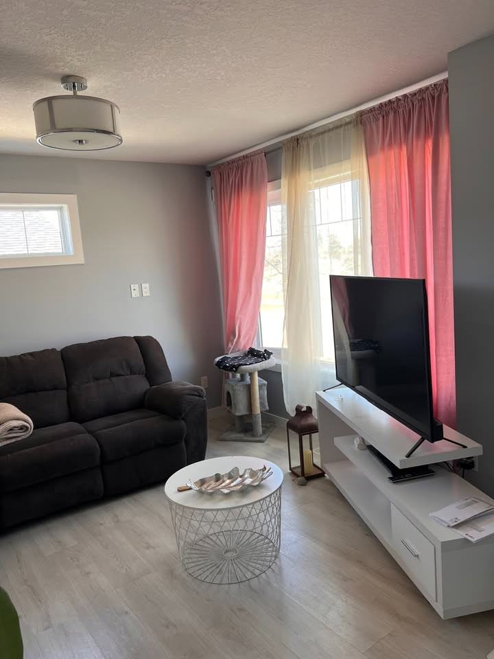 10211 114 Avenue NW #1 - Photo 7 of 13