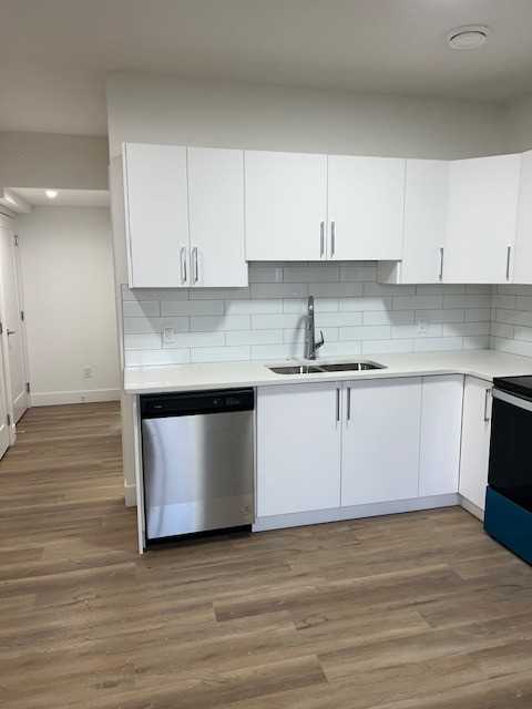 127 Robinson Drive #B - Photo 2 of 11