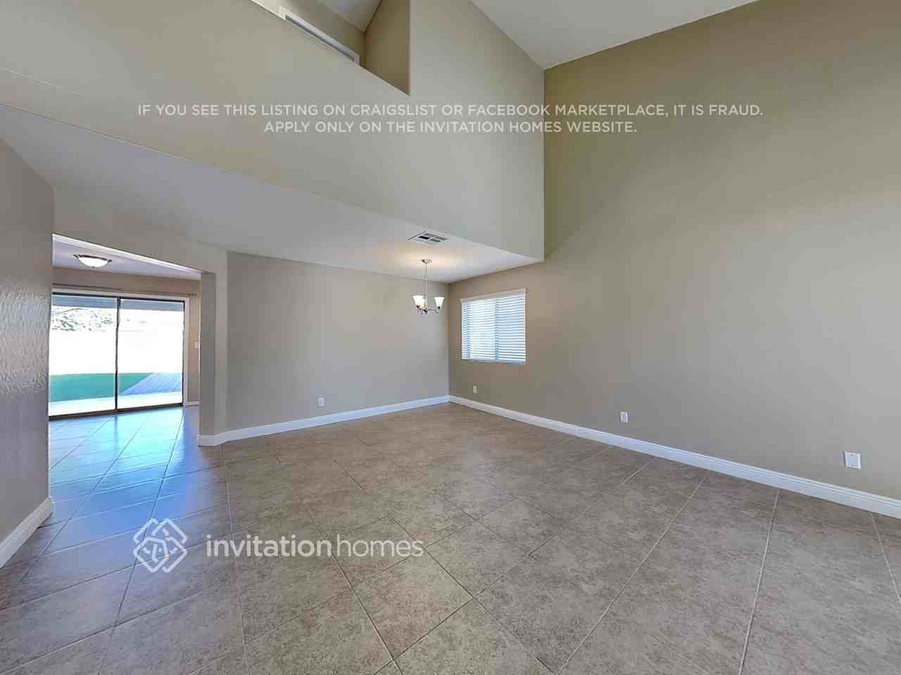 2576 W Prospector Way - Photo 5 of 19