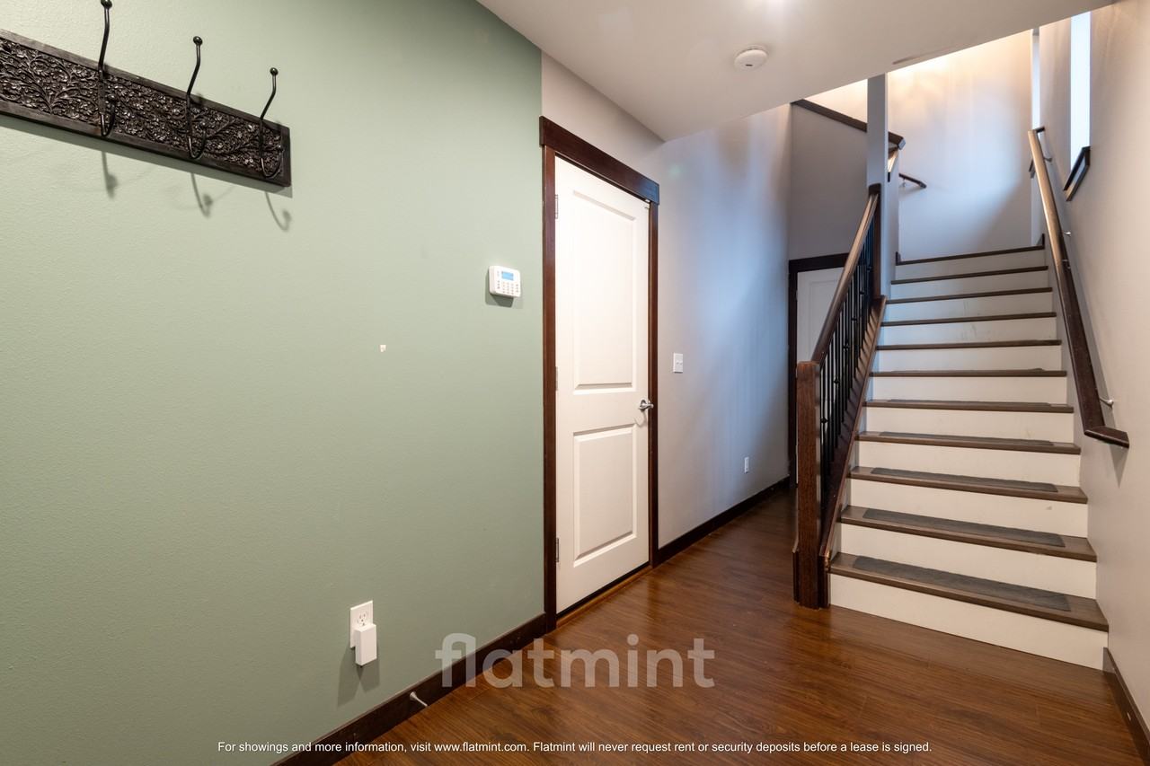 14018 9th Avenue West #1 - Photo 2 of 27