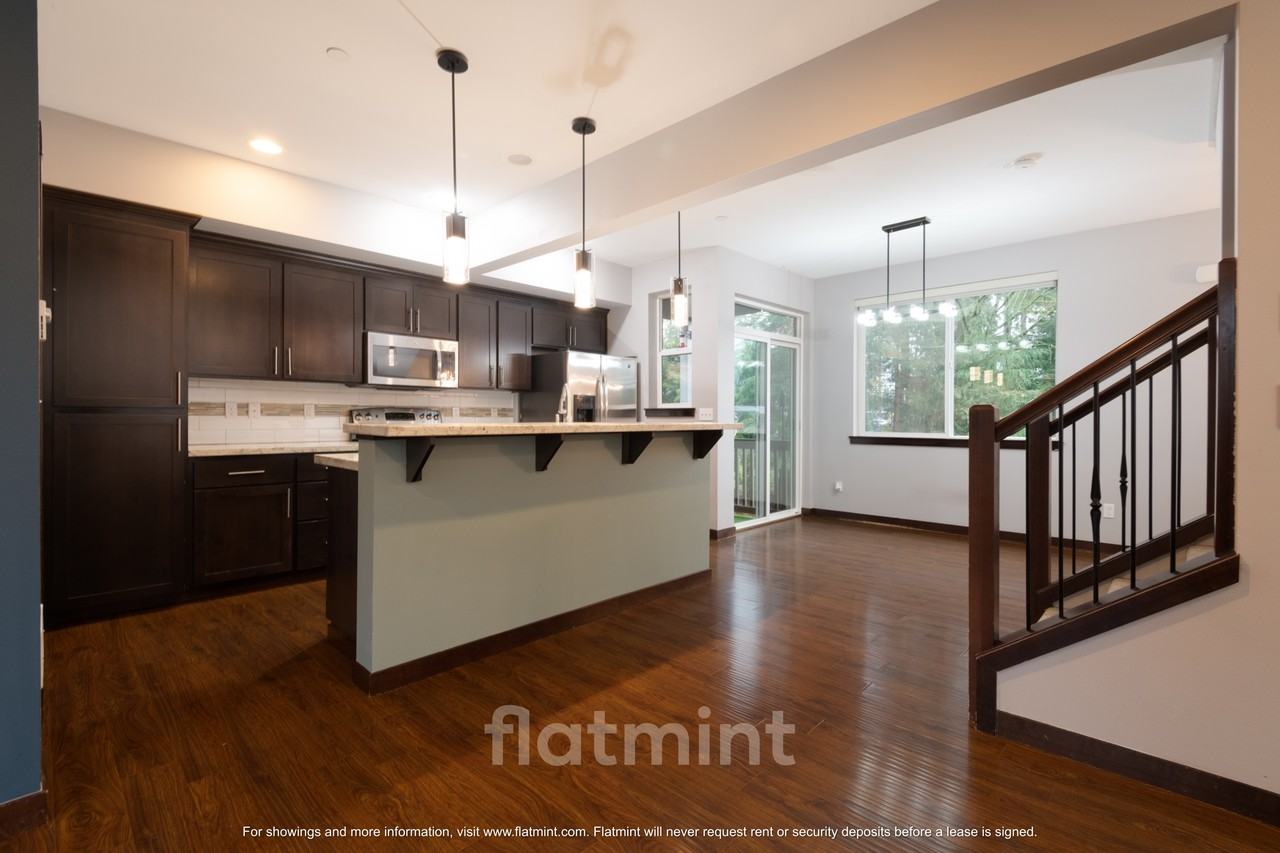 14018 9th Avenue West #1 - Photo 6 of 27