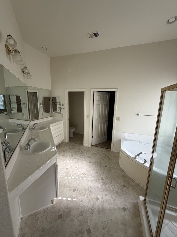 4891 Foxcreek Trail #1 - Photo 5 of 14