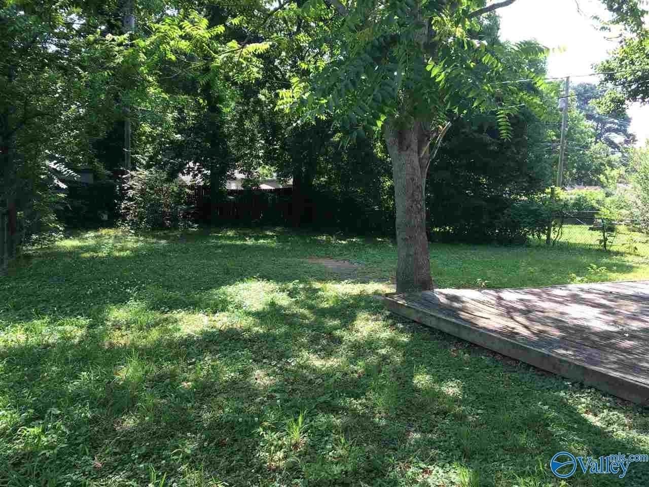 1020 Fairway Dr Nw - Photo 2 of 6