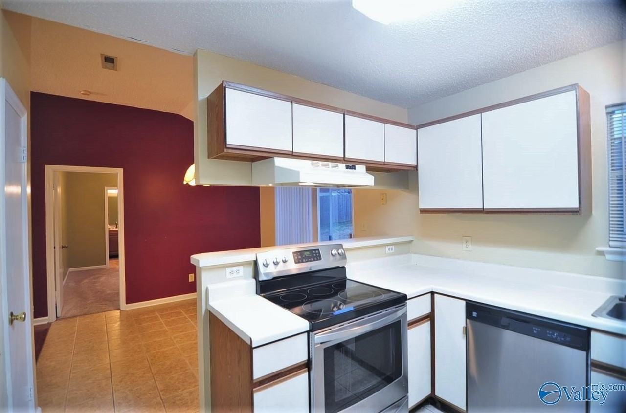 220 Knox Creek Trl Nw - Photo 2 of 12