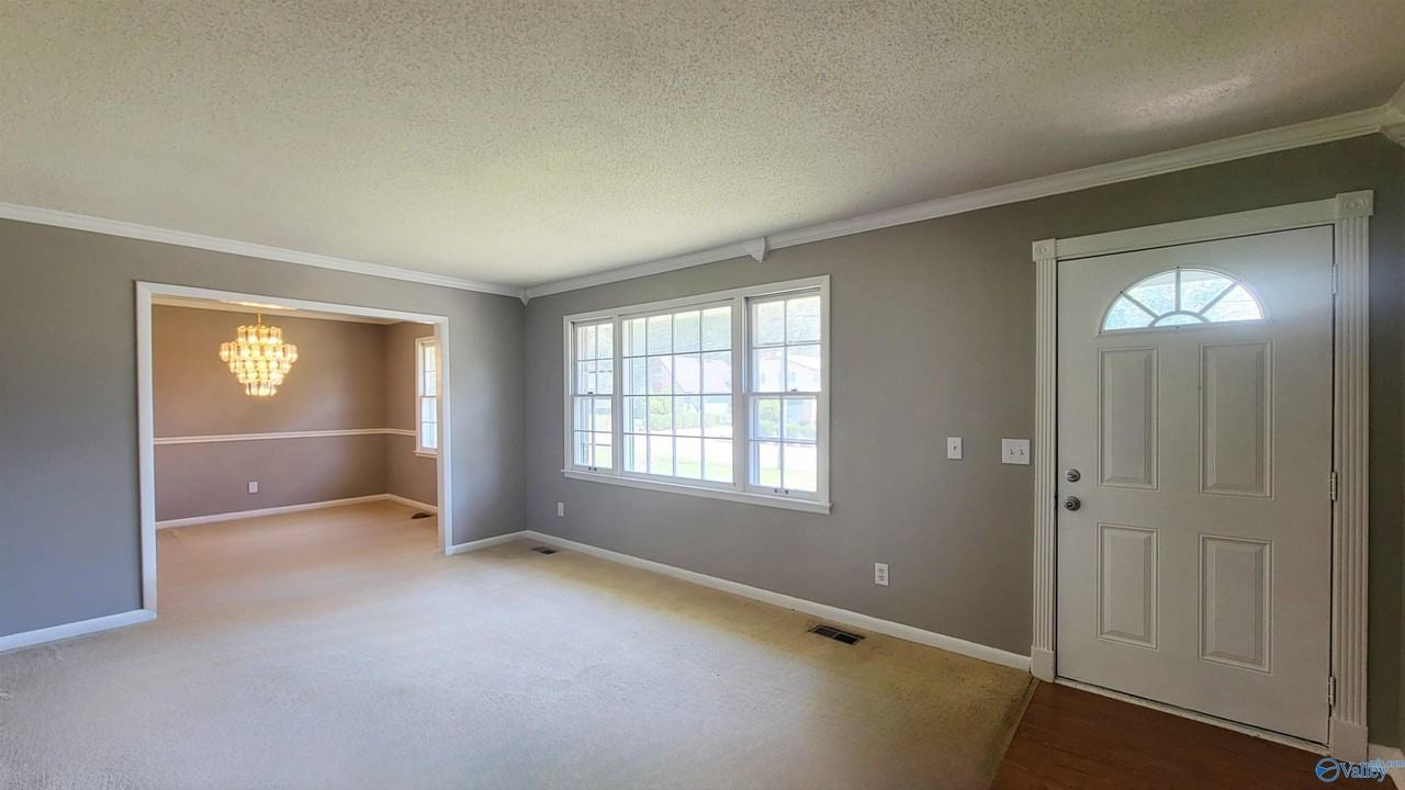 6010 Ellington Rd Nw - Photo 4 of 26