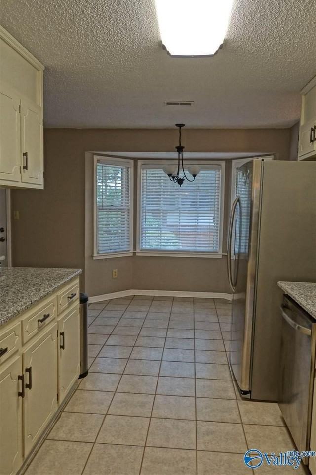 14008 Coys Dr Se - Photo 5 of 16