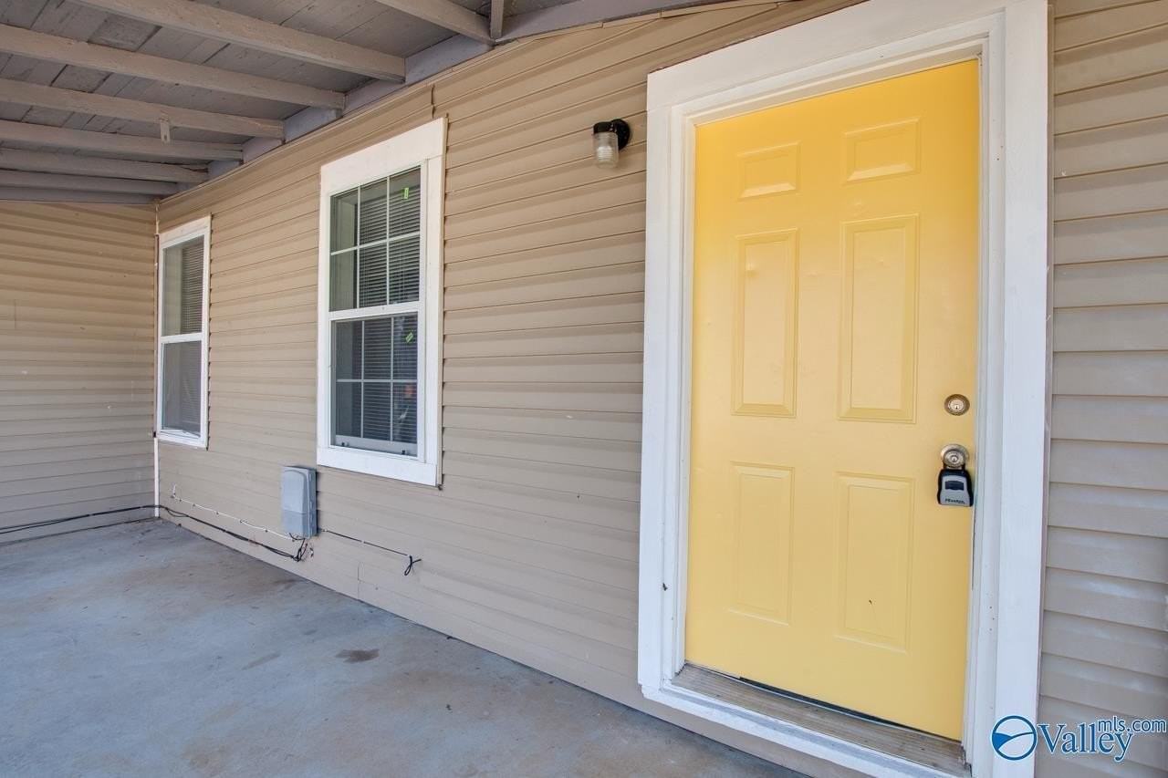 3701 Fairview St Sw - Photo 5 of 16