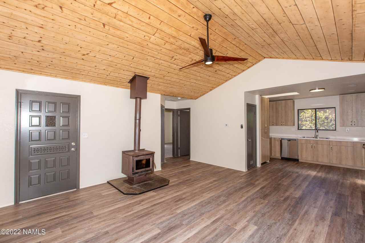 765 Trout Creek Road - Photo 7 of 20