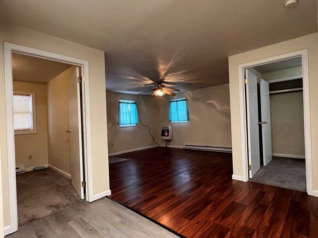 10 Clinton Street - Photo 2 of 8