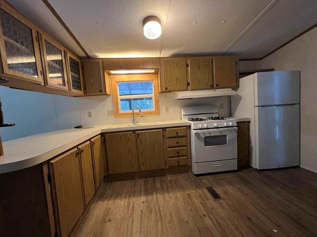 211 Lick Run Road - Photo 4 of 14