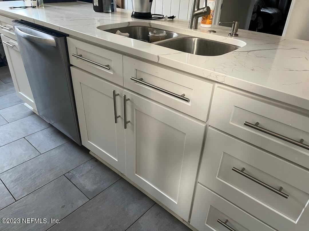 1337 Menna Street - Photo 3 of 18