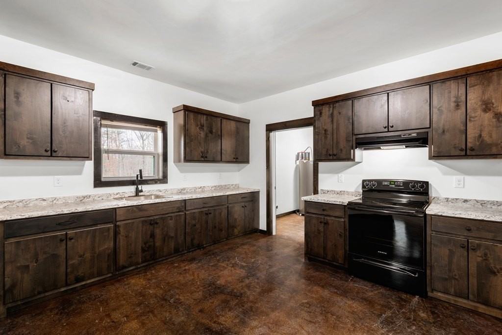 620 Stiles Rd - Photo 4 of 21