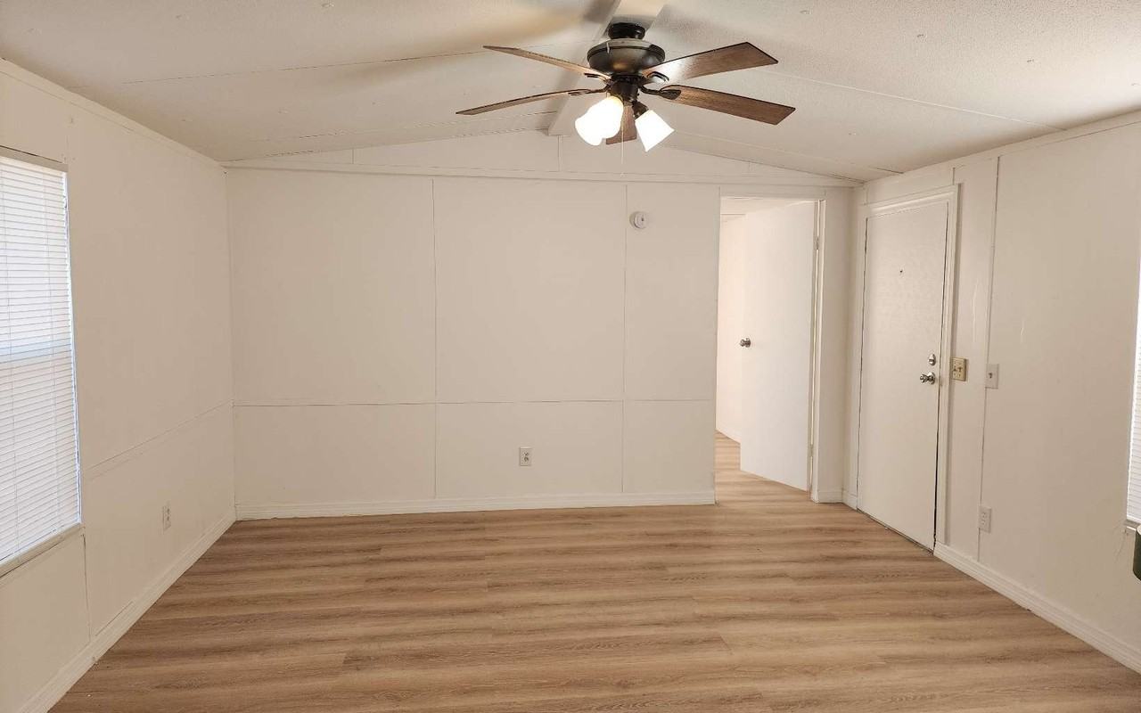 4033 County Road 51 N - Photo 4 of 10