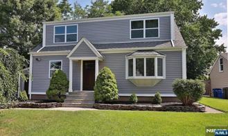 7-08 Dewey Place - Photo 1 of 1