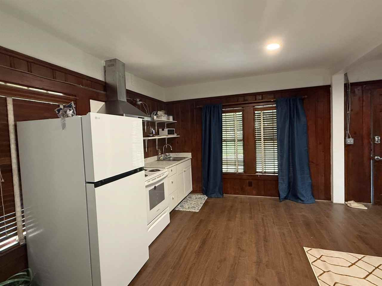 28 Harrison Street - Photo 4 of 16