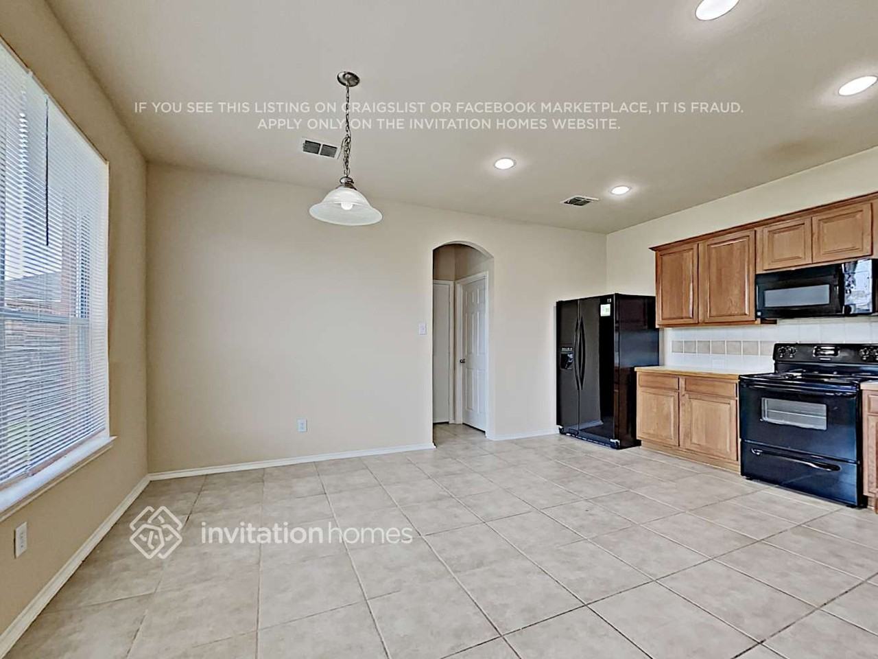 1000 Pebble Creek Drive - Photo 7 of 16