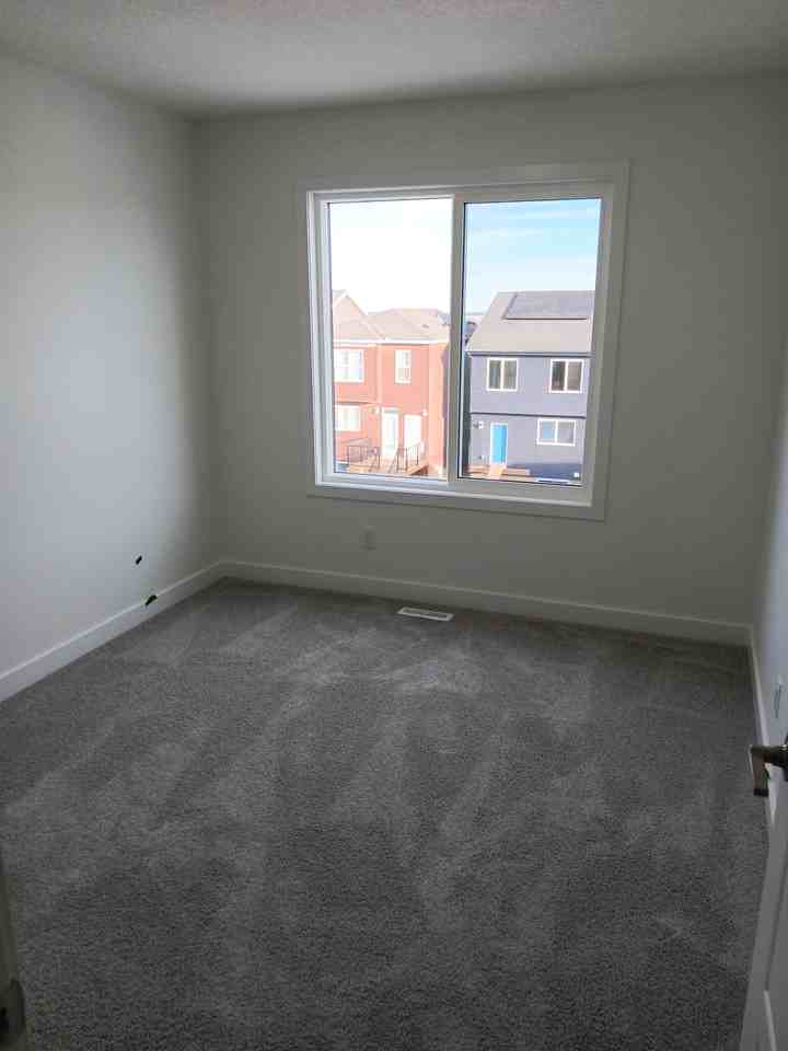 40 Edith Terrace NW - Photo 7 of 28