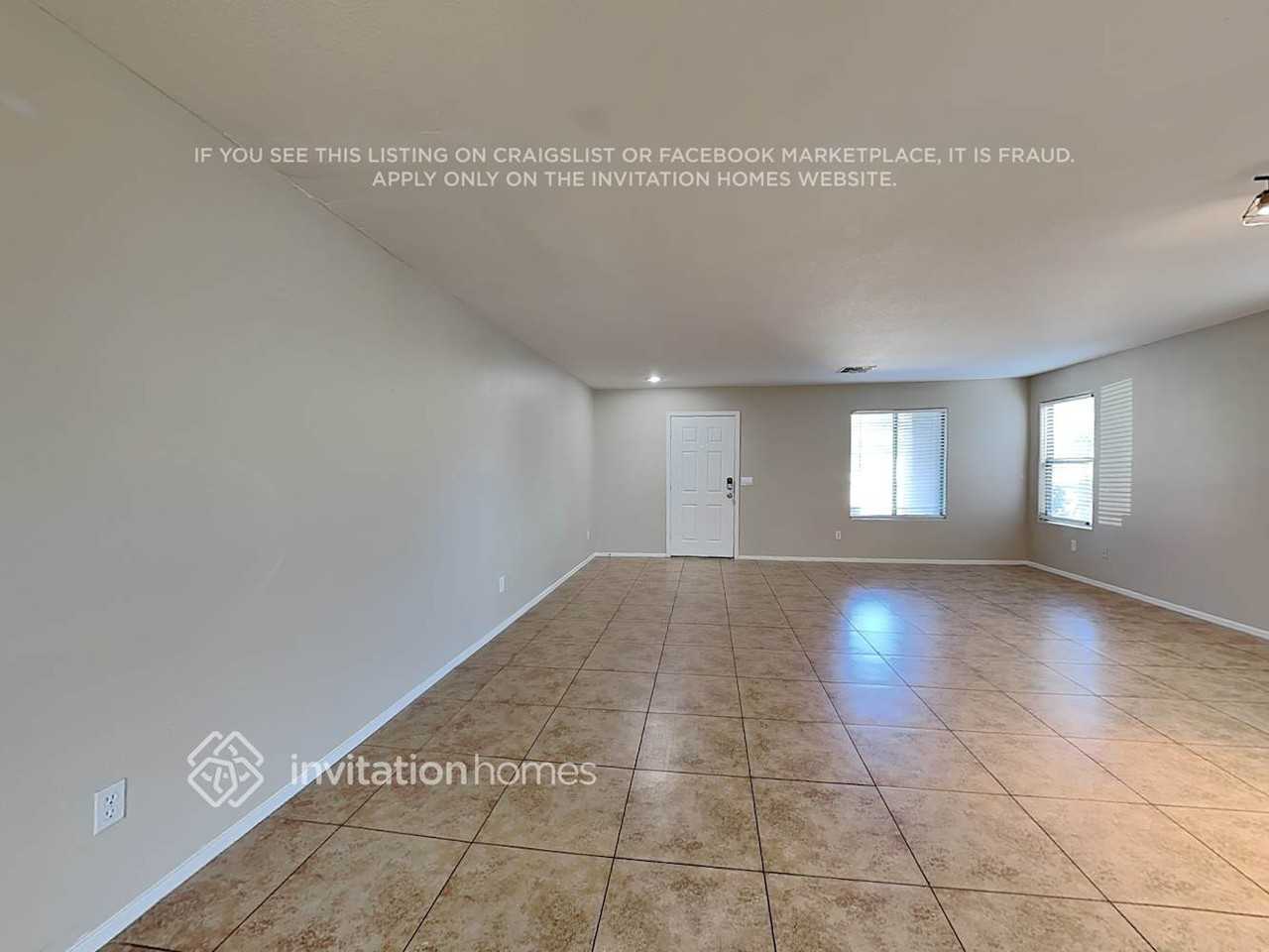 22407 S 211th Way - Photo 4 of 20