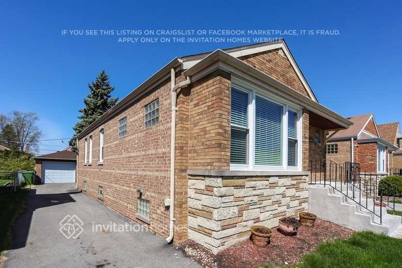 9024 South Albany Avenue - Photo 3 of 22