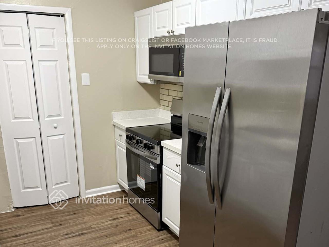 4972 Southwest 4th Street - Photo 6 of 15