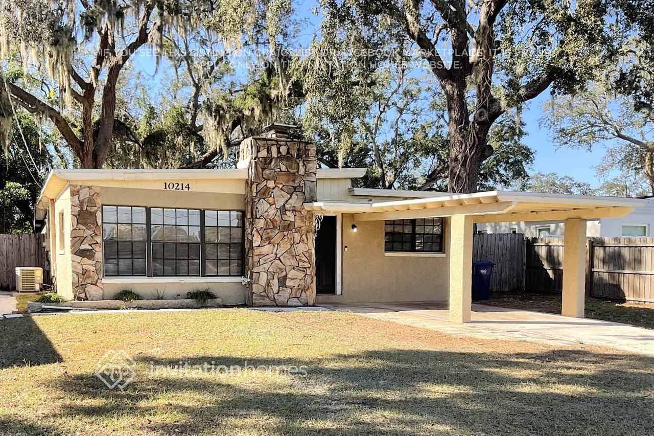 10214 N Boulevard - Photo 2 of 19