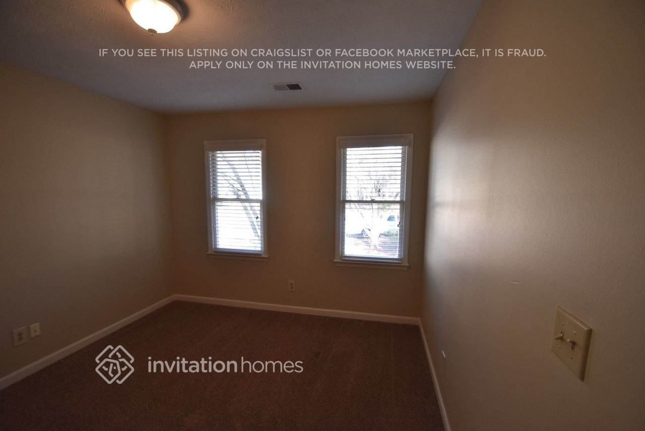 1266 Clairmont Court - Photo 2 of 4