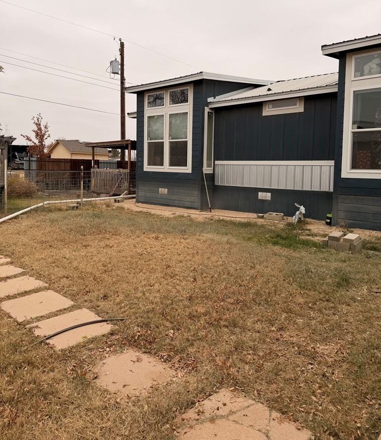 7142 29th Street - Photo 4 of 17