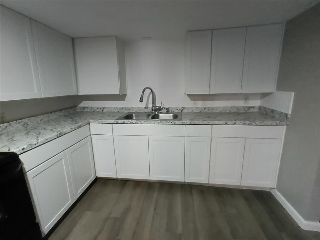 1712 Thompson Drive - Photo 4 of 18