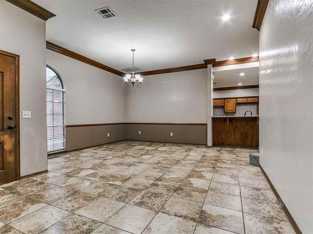 1117 Nw 198th St - Photo 3 of 49